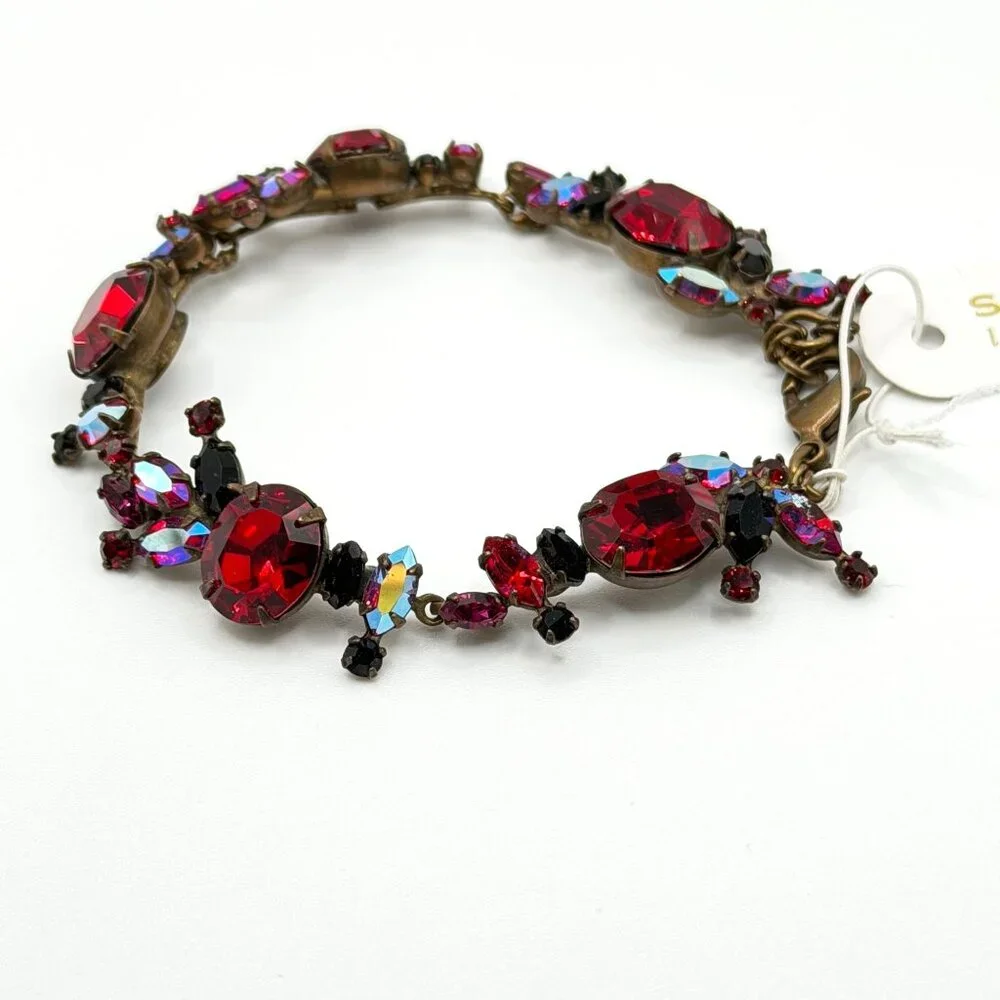 Sorrelli Classic Clover Bracelet With Red Swarovski Crystals & Antique Gold-Tone
